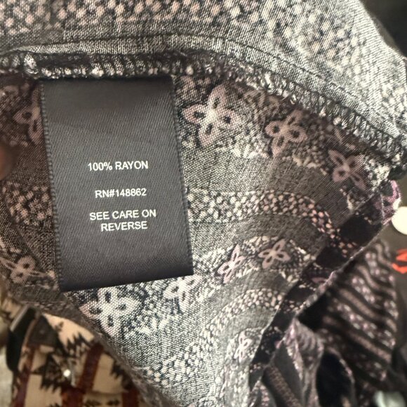 Torrid Womens Black & Pink Striped Floral Midi Dress - Picture 7 of 7